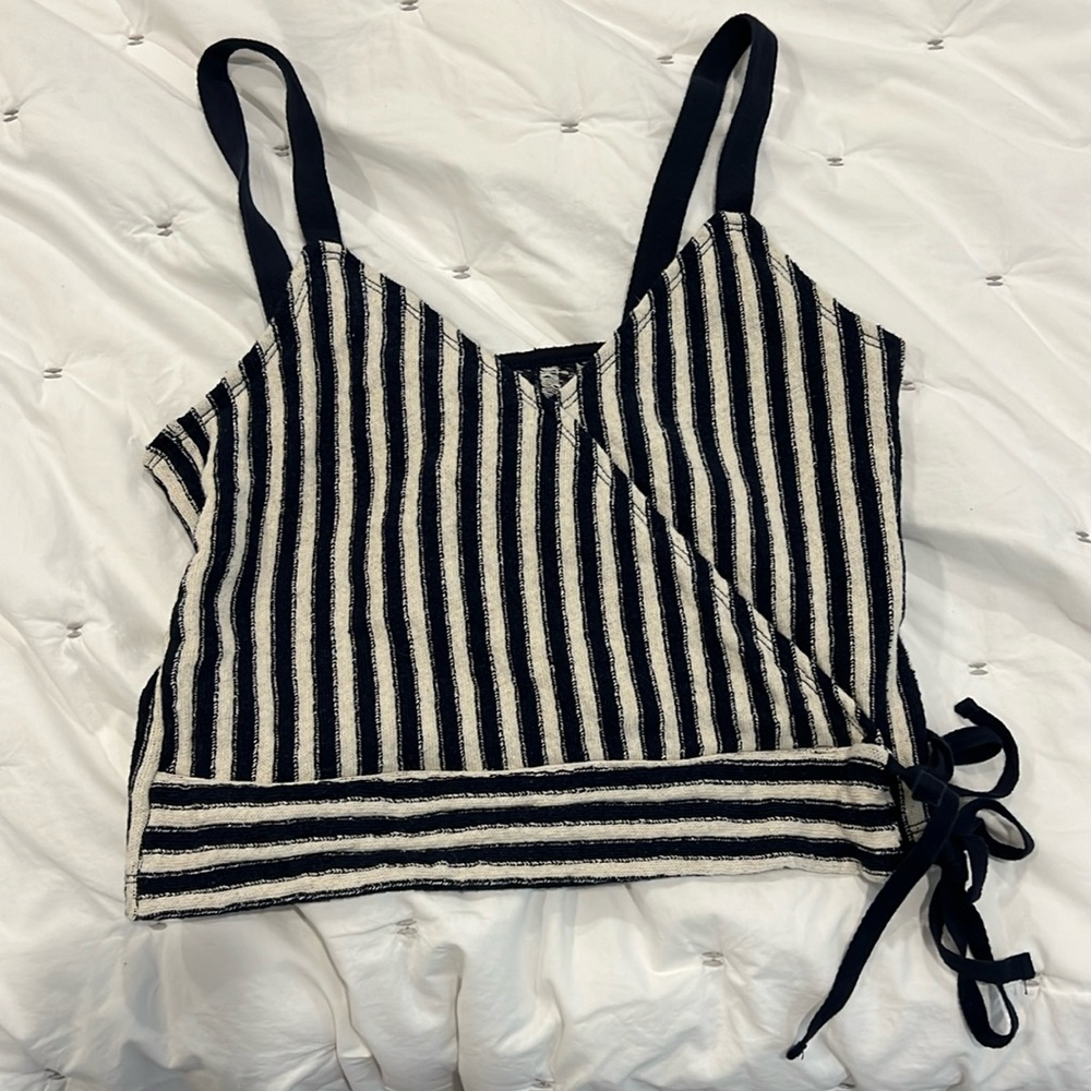 Cute striped tank top with two side ties